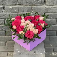 Цветочная композиция из Розы в коробке в Навле