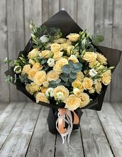 Букет цветов из:  Розы и Лизиантусы #REPLACE_PRED# Навле