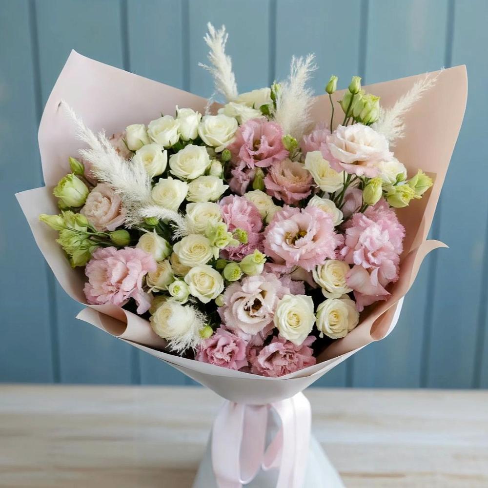 Букет цветов из: Альстромерии и Розы в Навле