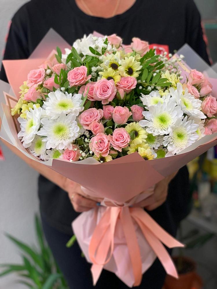 Букет цветов из: Розы и Хризантемы в Навле