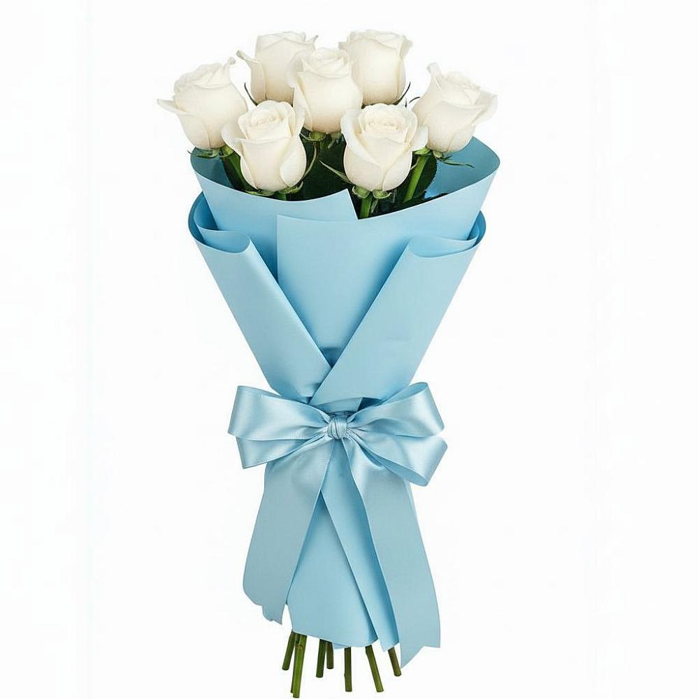 Букет 7 белых роз Проуд в Навле