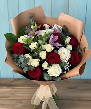 Букет цветов из:  Розы и Альстромерии #REPLACE_PRED# Навле