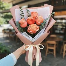 Букет цветов из:  Розы #REPLACE_PRED# Навле
