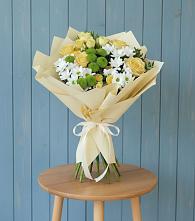 Букет цветов из:  Хризантемы и Розы #REPLACE_PRED# Навле